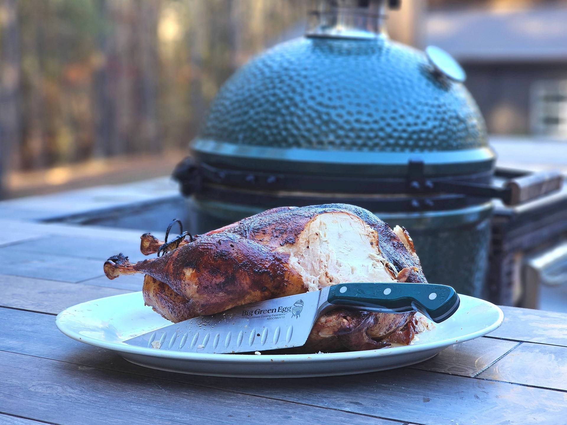 Perfectly Cooked Turkey on the Big Green Egg